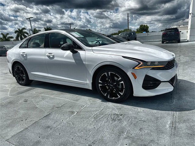 Used 2023 Kia K5 GT-Line image 2