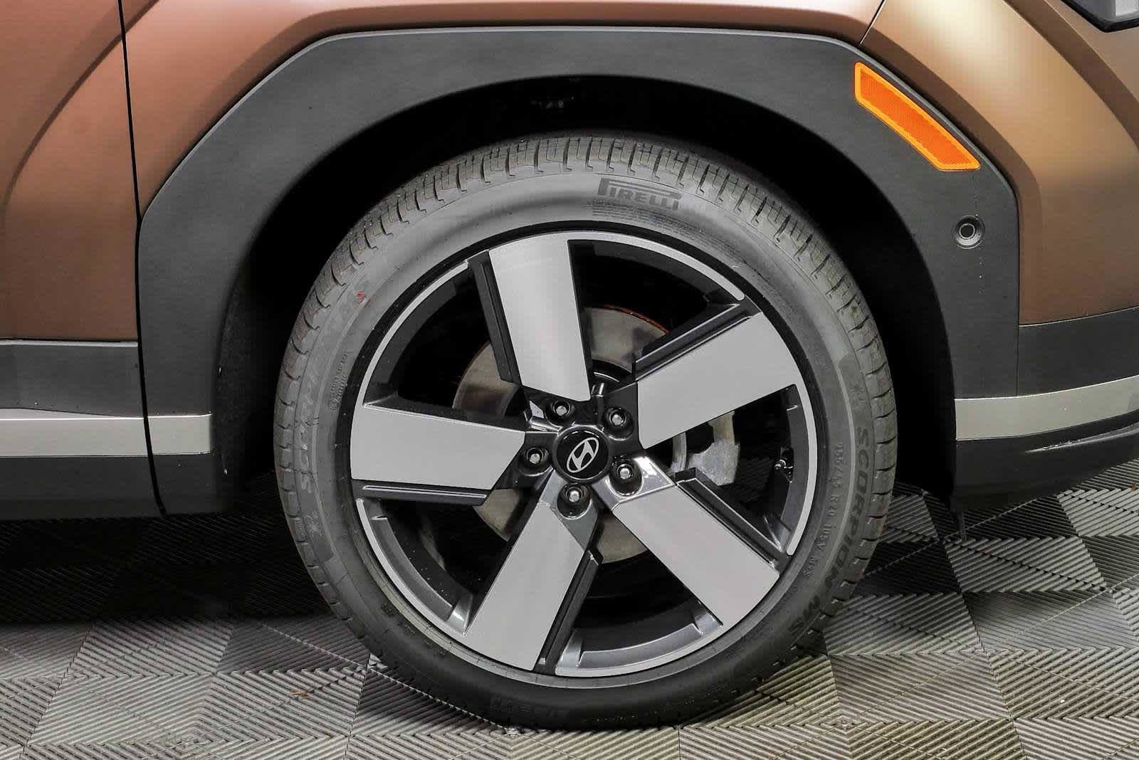 New 2026 Hyundai Santa Fe Limited FWD image 13