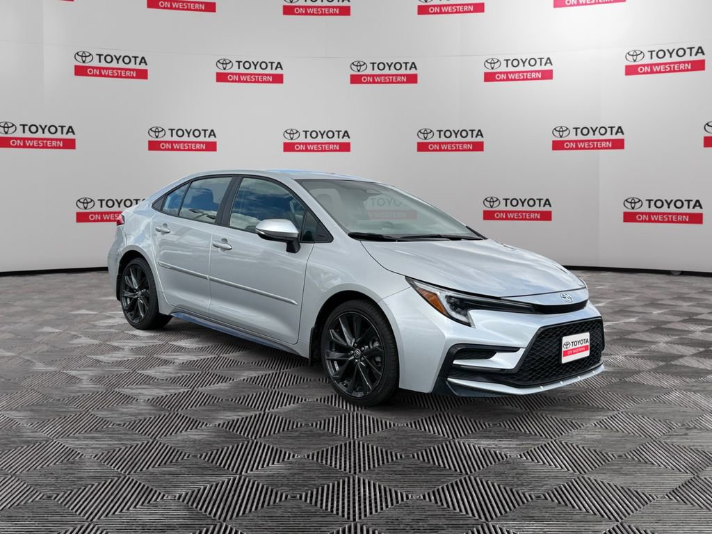 Certified 2024 Toyota Corolla SE image 1
