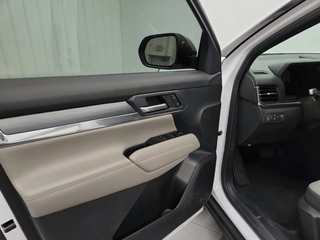 Used 2026 GMC Terrain Elevation w/ Black Edition AWD/4WD image 21