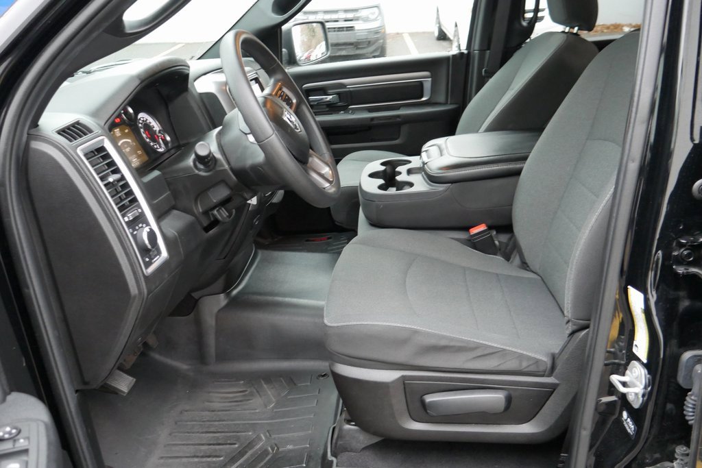 Used 2022 RAM 1500 Classic Warlock w/ Electronics Group image 8