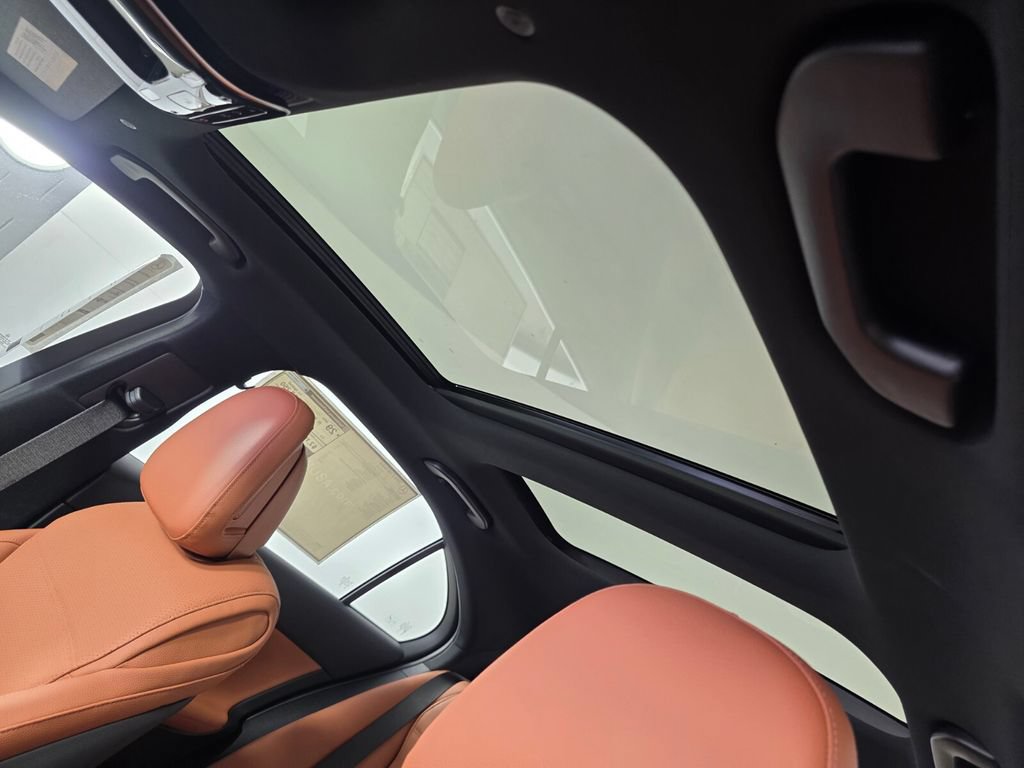 New 2026 Mercedes-Benz C 300 Sedan image 9