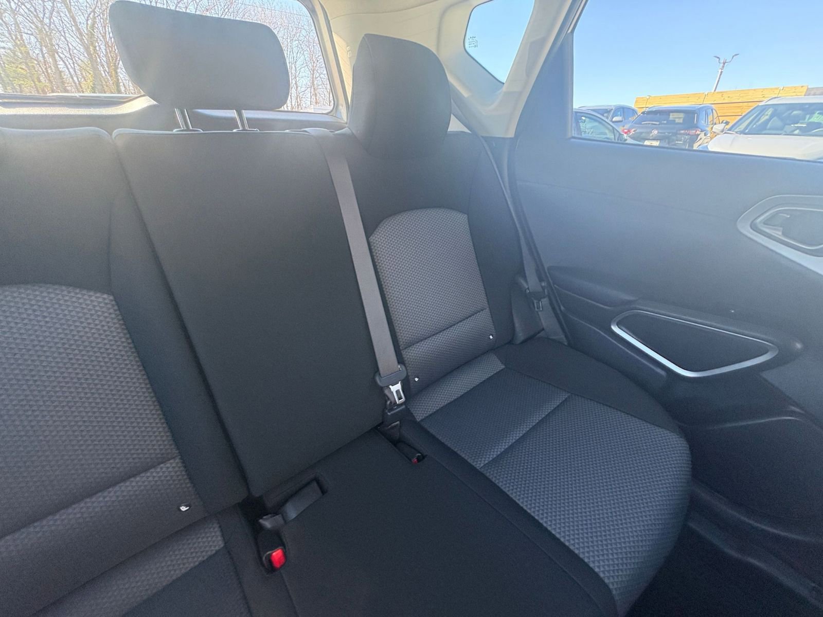 Used 2025 Kia Soul LX w/ LX Technology Package FWD image 34
