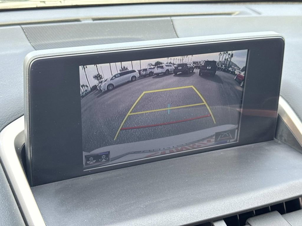 Used 2018 Lexus NX 300 FWD image 16