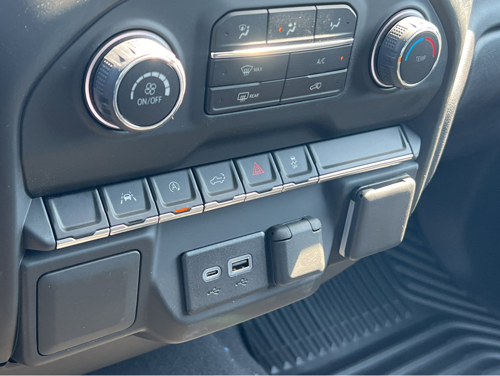 New 2024 Chevrolet Silverado 1500 Custom AWD/4WD image 11