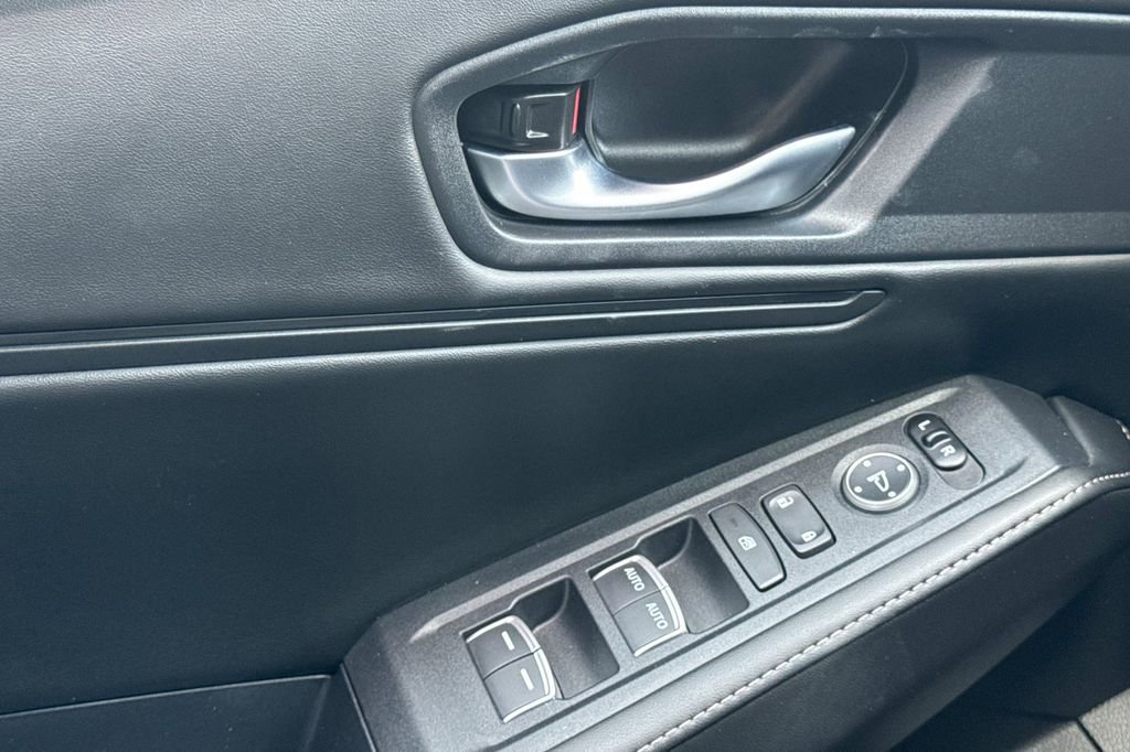 Certified 2025 Honda Accord Sport image 5