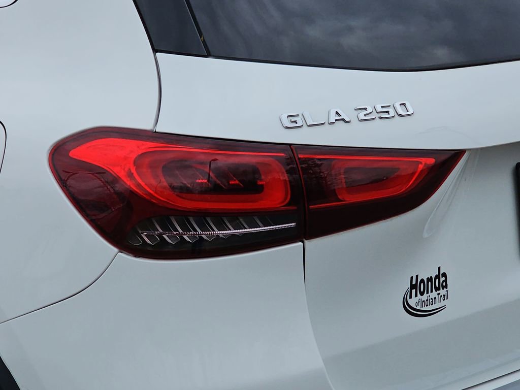 Used 2023 Mercedes-Benz GLA 250 w/ Premium Package image 30