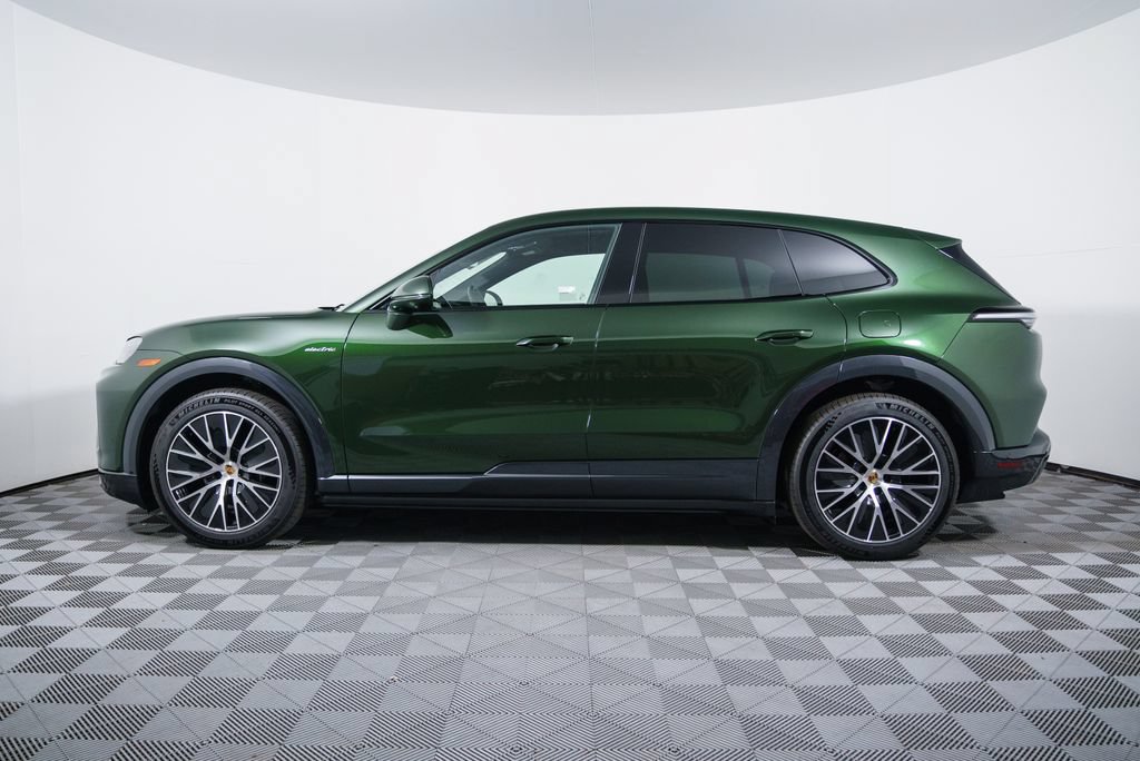 Used 2026 Porsche Cayenne Electric AWD/4WD image 2