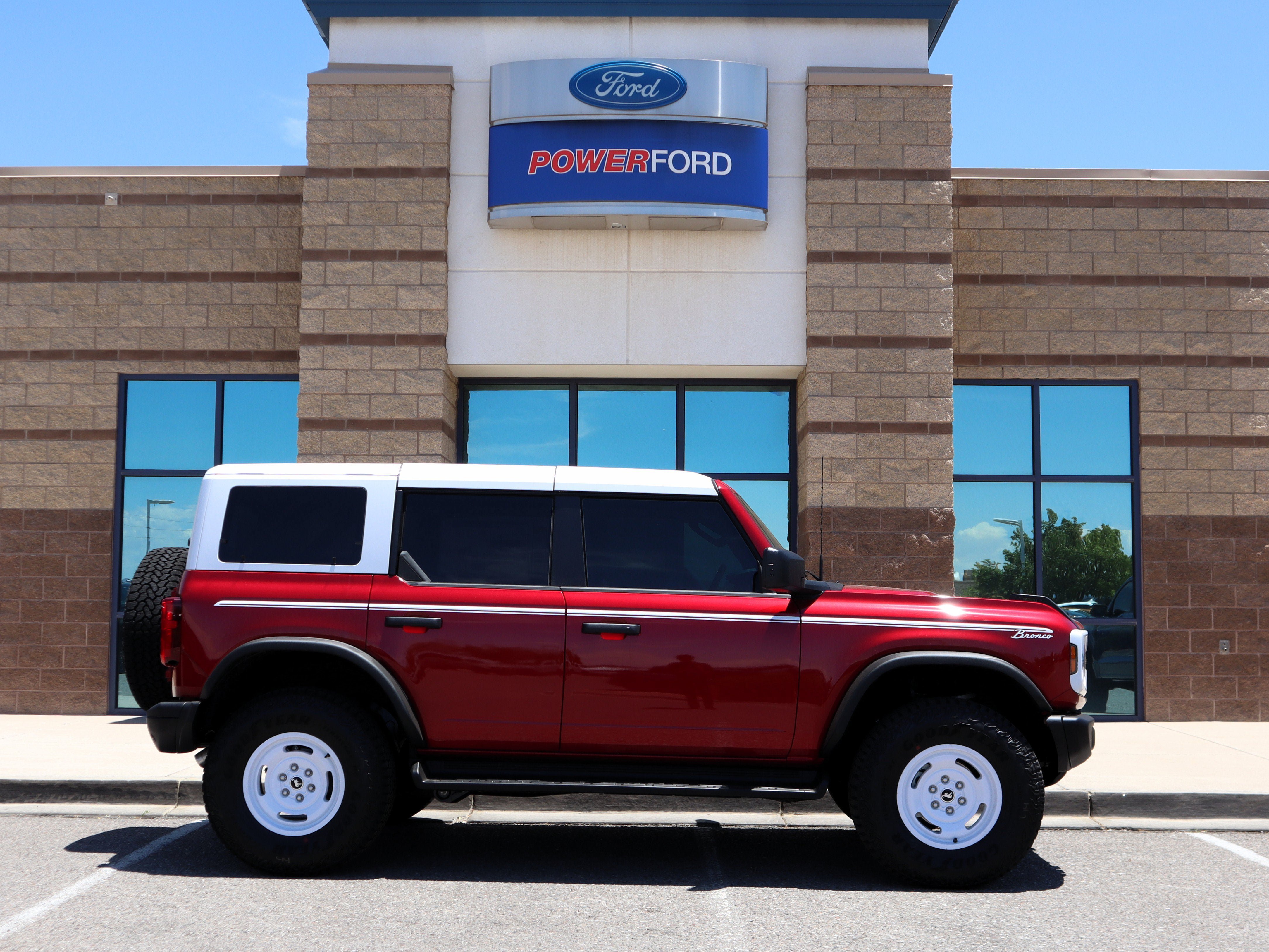 New 2026 Ford Bronco Heritage Edition AWD/4WD image 5