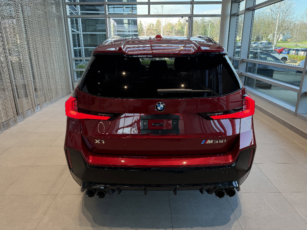 New 2026 BMW X1 M35i w/ Technology Package AWD/4WD image 5