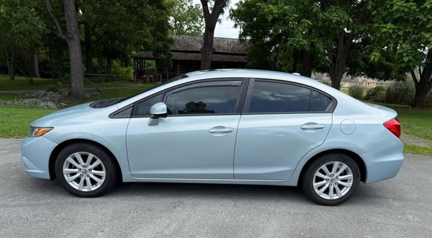 Used 2012 Honda Civic EX image 10
