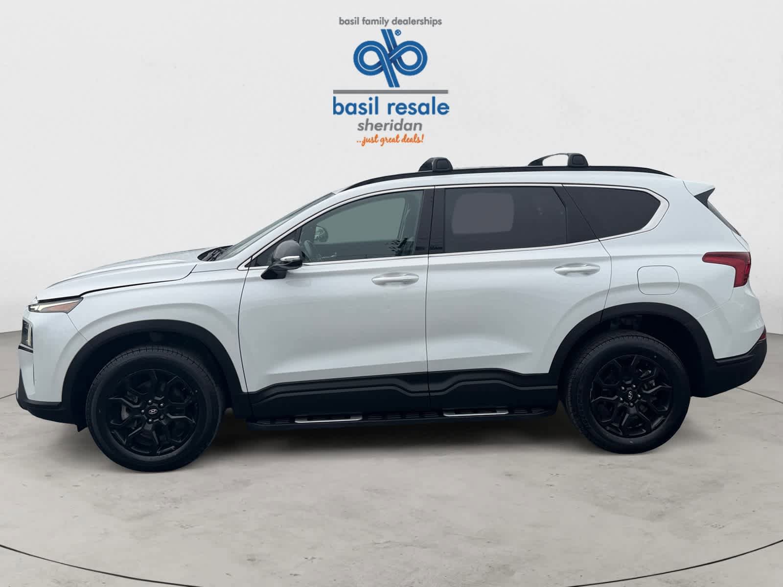 Used 2023 Hyundai Santa Fe XRT AWD/4WD image 3