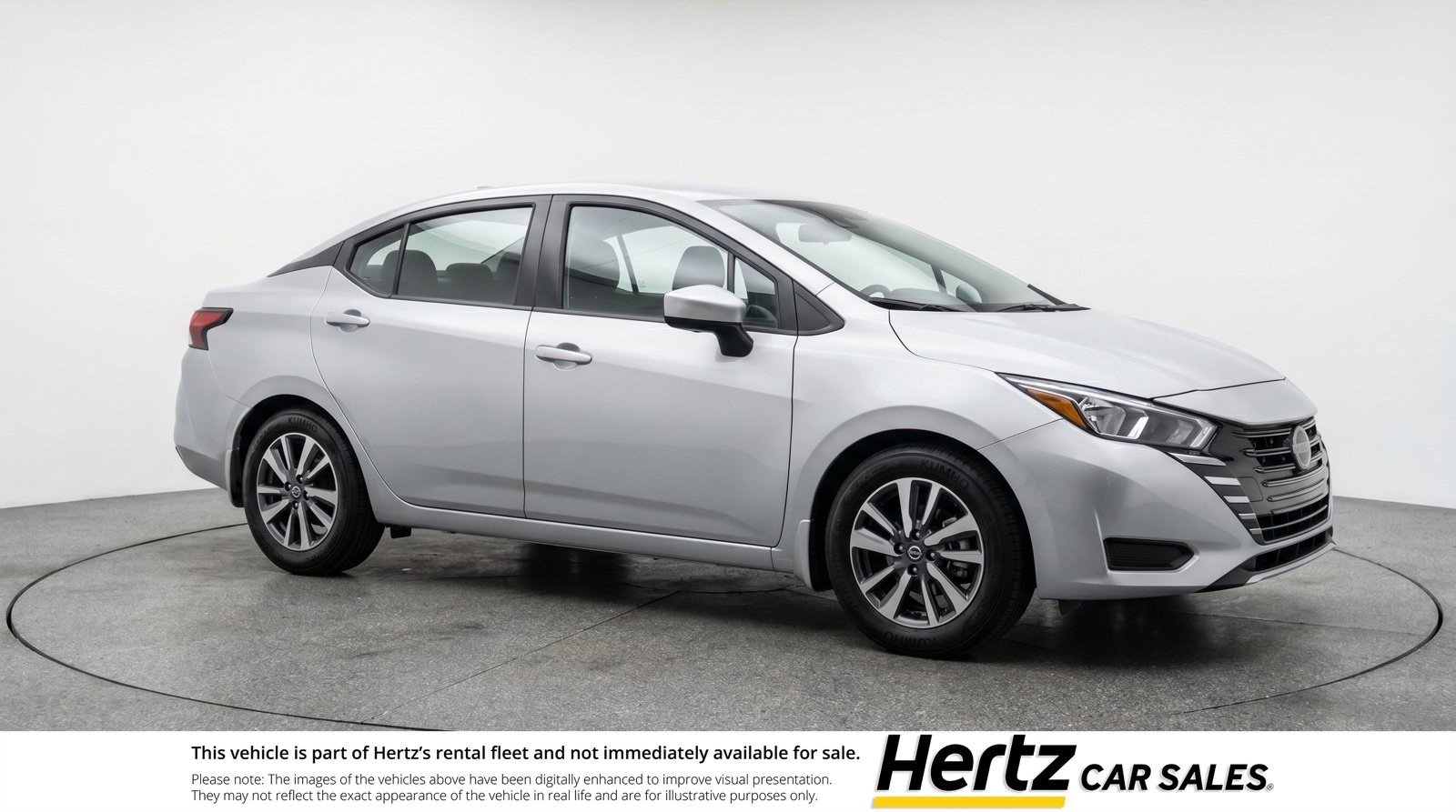 Used 2025 Nissan Versa SV FWD image 1