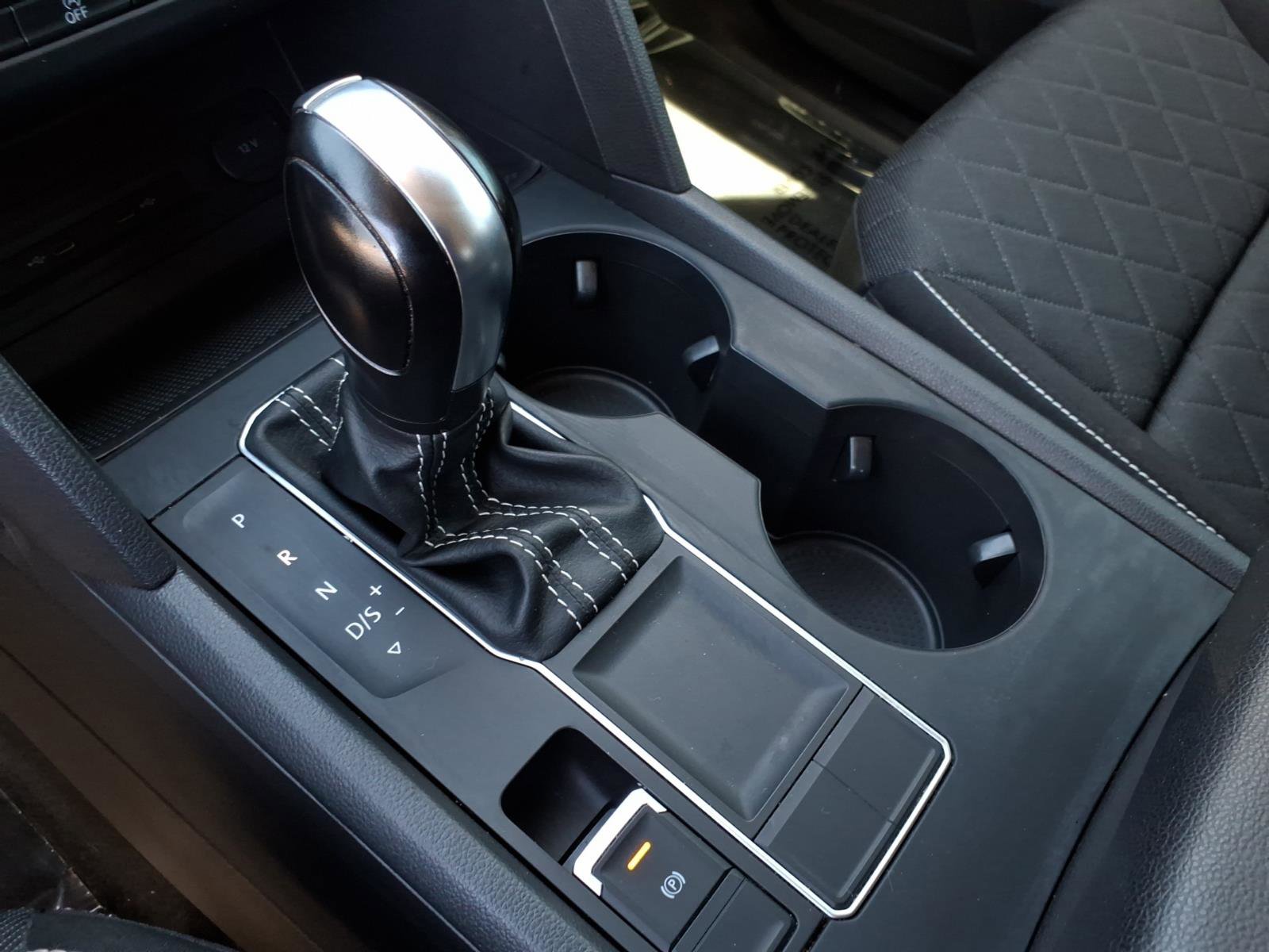 Certified 2021 Volkswagen Atlas S image 32