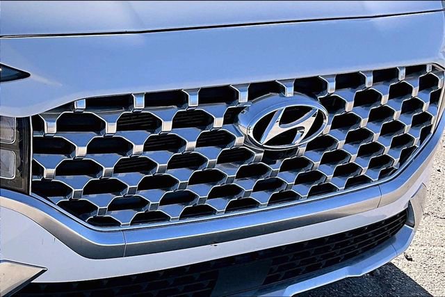 Used 2023 Hyundai Santa Fe SEL w/ Premium Package image 32