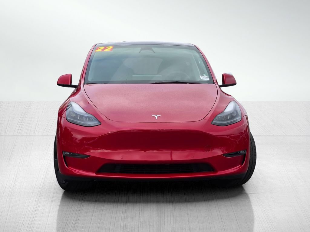Used 2022 Tesla Model Y Long Range image 2