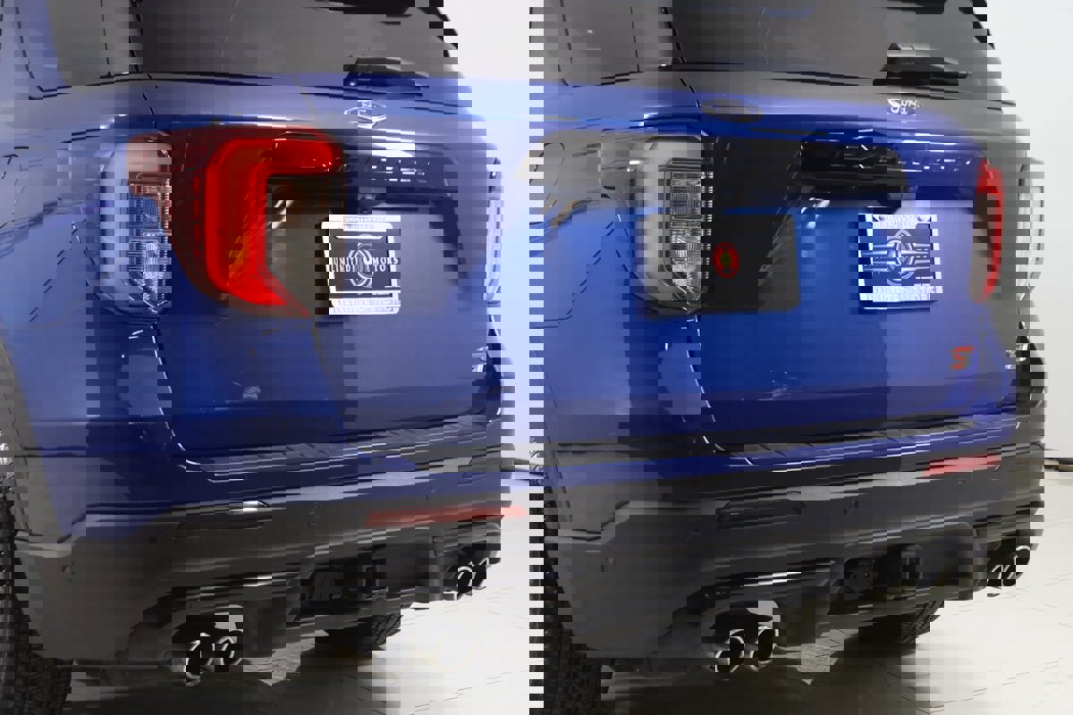 Used 2020 Ford Explorer ST w/ Premium Technology Package image 26