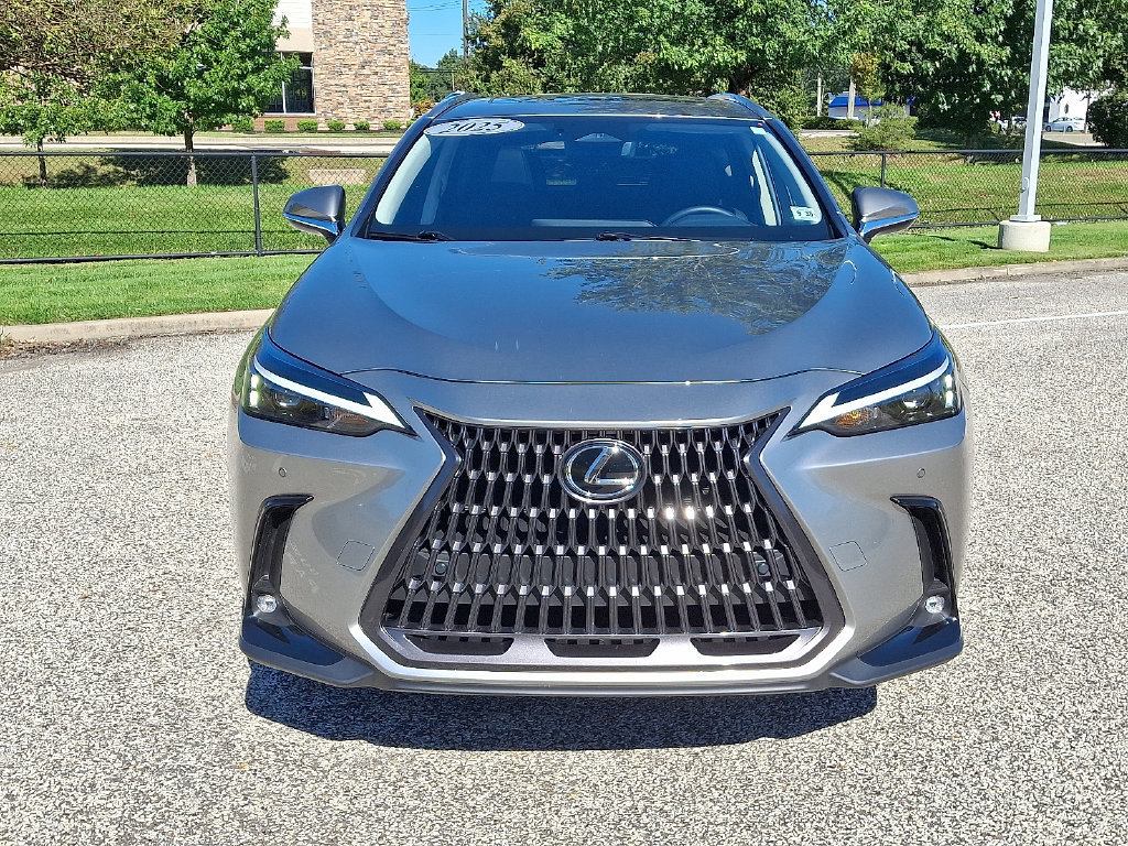Used 2025 Lexus NX 350h AWD w/ Accessory Package (2T) image 2