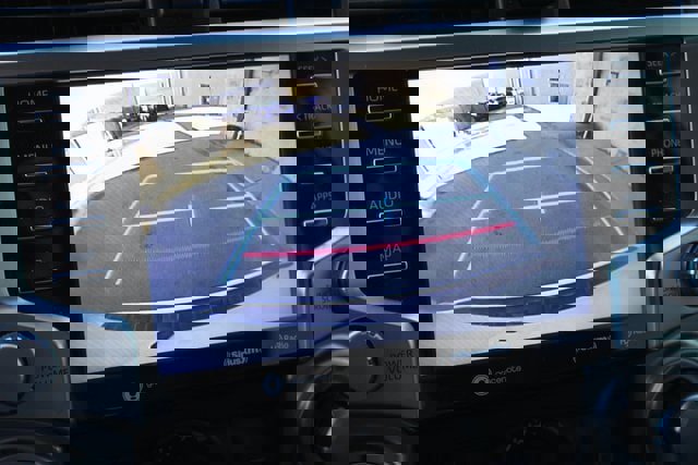 Used 2020 Toyota 4Runner SR5 image 7