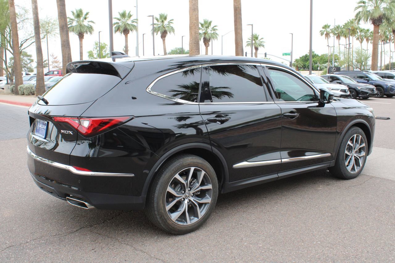 Used 2024 Acura MDX FWD w/ Technology Package image 5