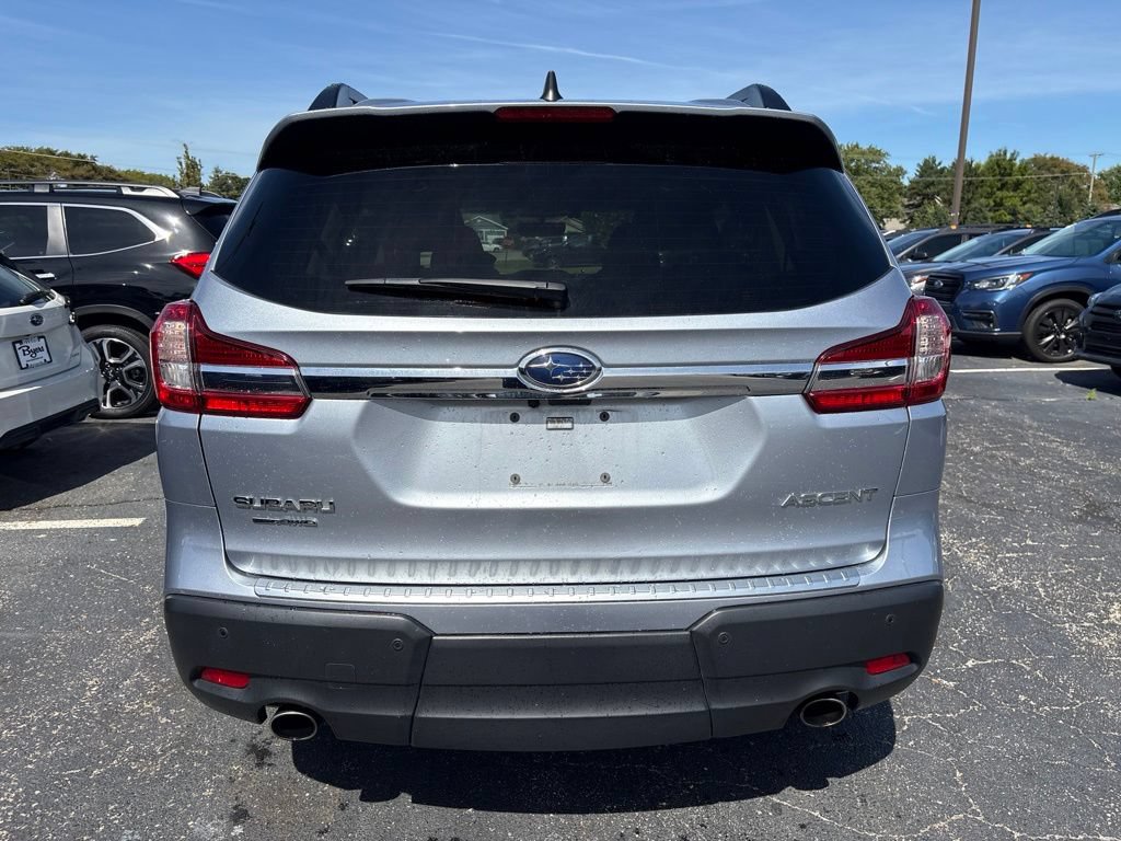 Used 2022 Subaru Ascent Premium w/ Convenience Package AWD/4WD image 4
