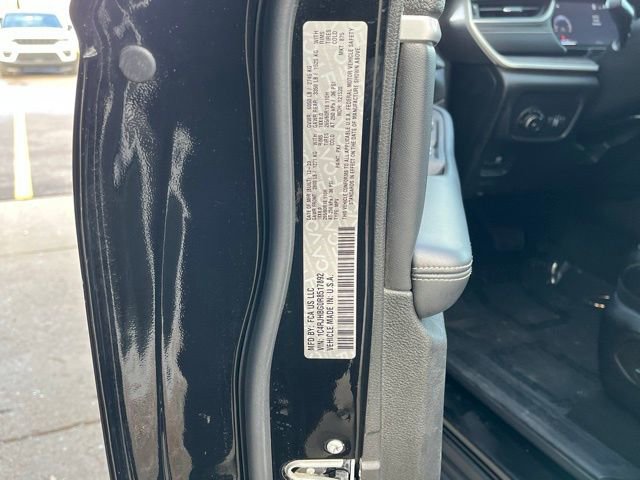 Used 2024 Jeep Grand Cherokee Limited image 34