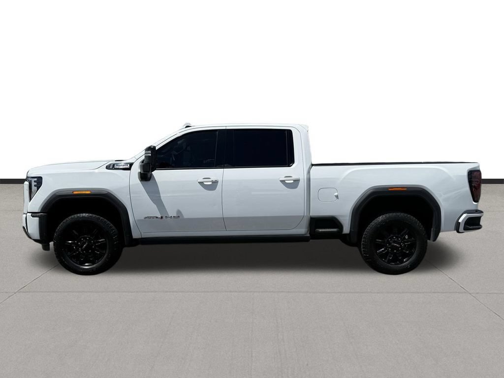 Used 2024 GMC Sierra 2500 AT4 w/ AT4 Premium Plus Package AWD/4WD image 8