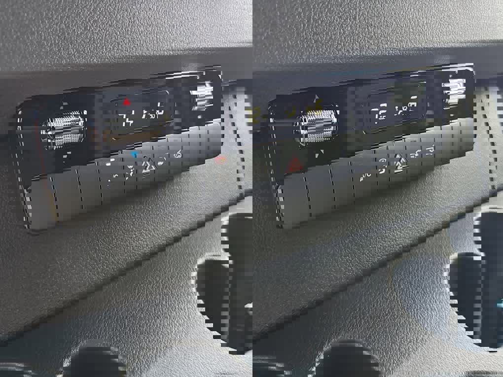New 2025 Mercedes-Benz Sprinter 2500 image 17