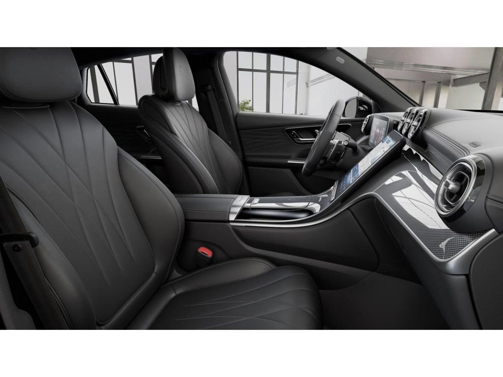 New 2026 Mercedes-Benz GLC 63 AMG S image 4