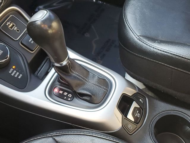 Used 2020 Jeep Compass High Altitude AWD/4WD image 24