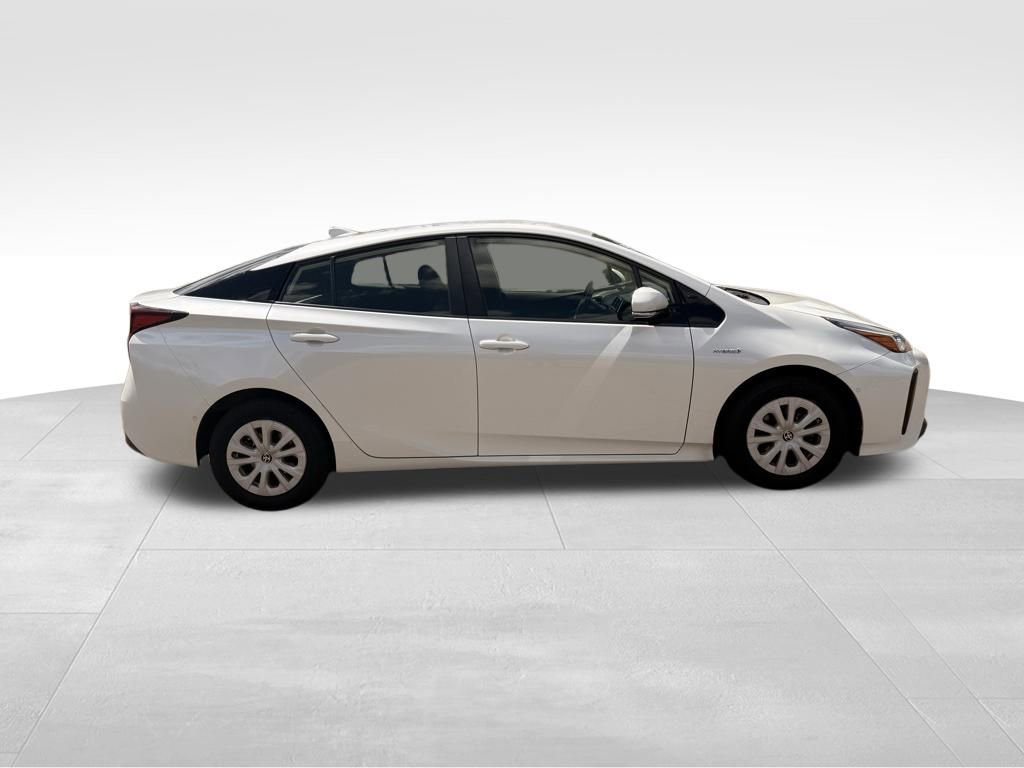 Used 2019 Toyota Prius LE FWD image 11