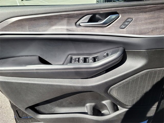 Used 2024 Jeep Grand Cherokee Limited image 29