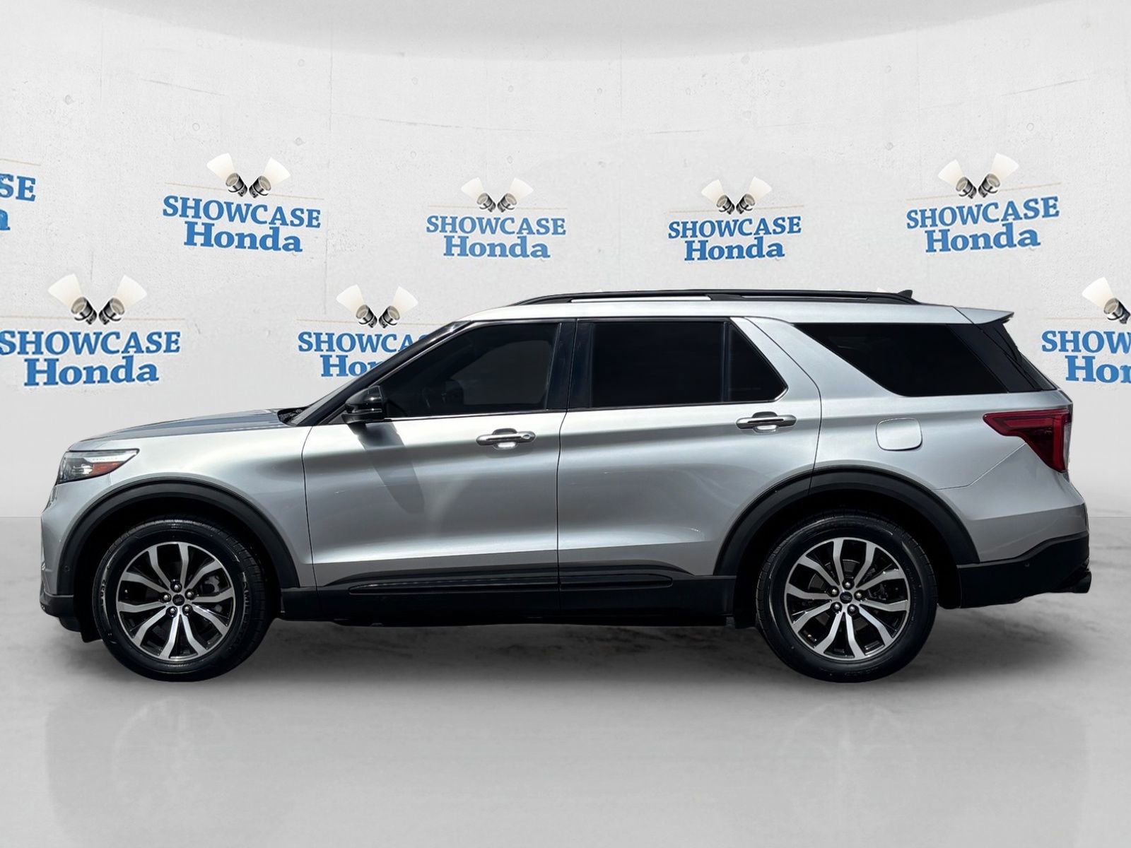 Used 2021 Ford Explorer ST w/ Equipment Group 401A AWD/4WD image 4