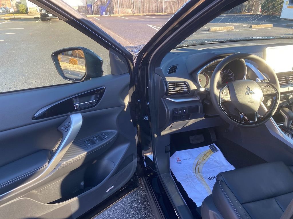 New 2026 Mitsubishi Eclipse Cross SEL image 10