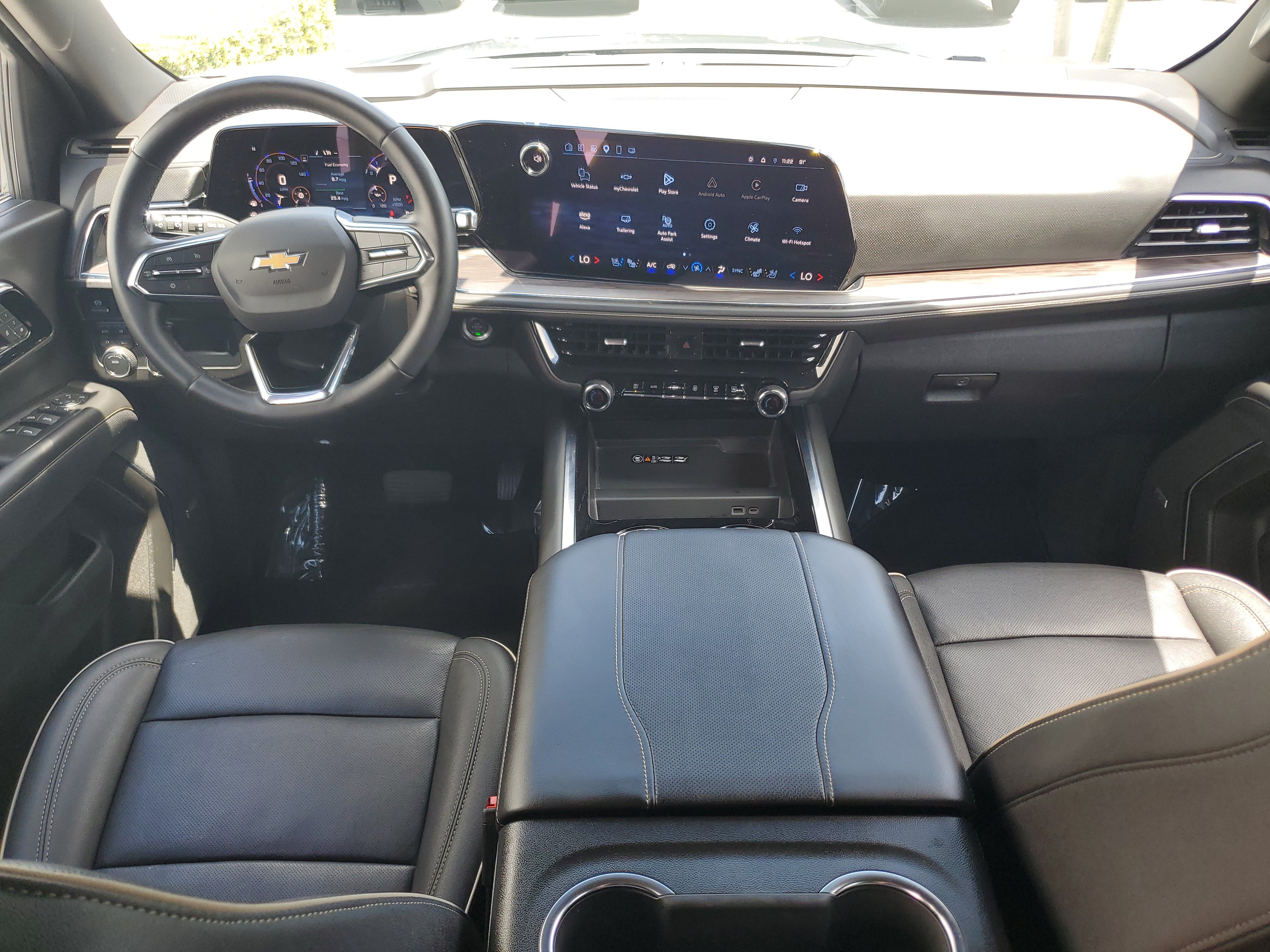 Certified 2025 Chevrolet Tahoe Premier AWD/4WD image 17