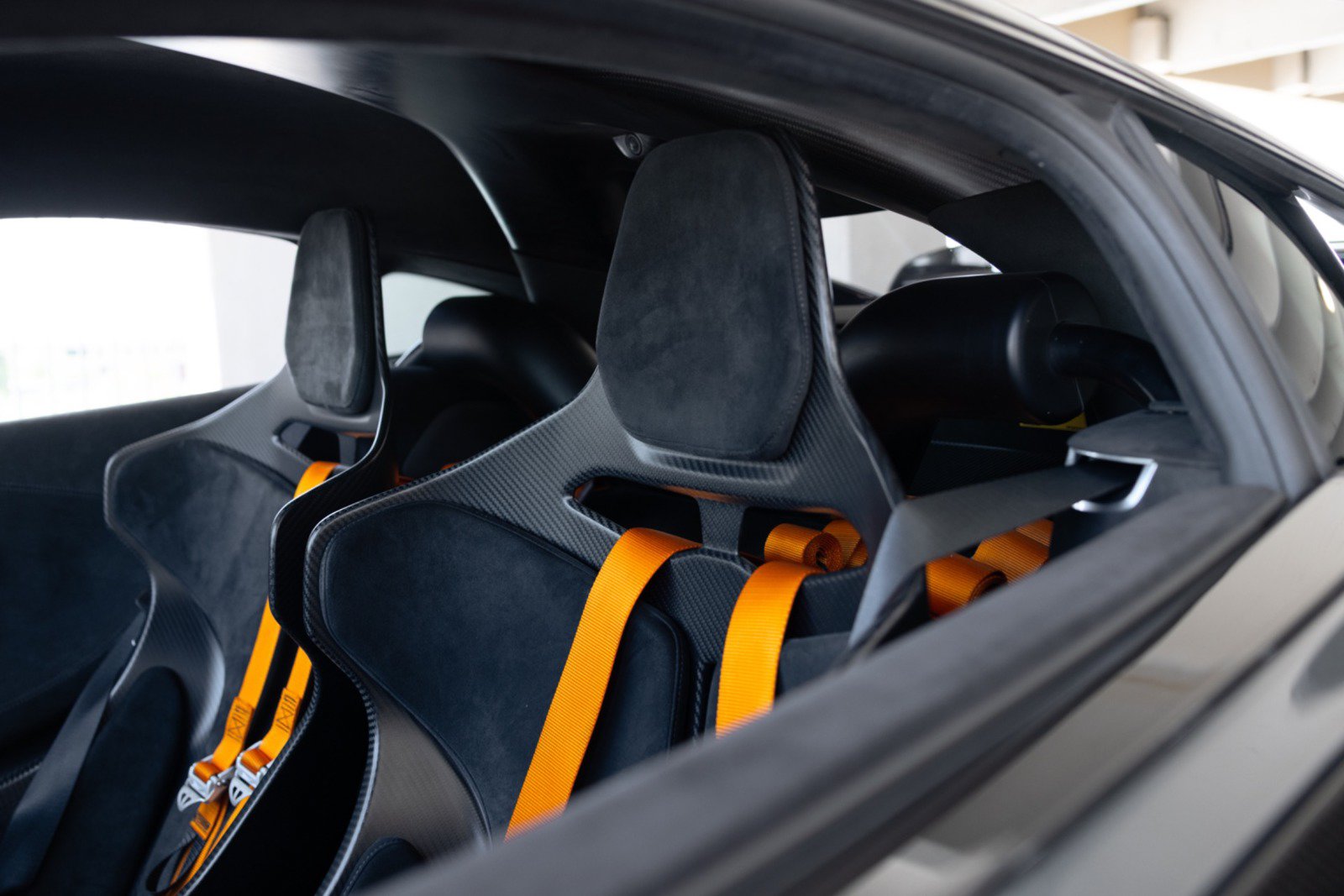 Used 2020 McLaren 620R RWD image 64