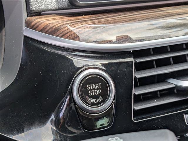 Used 2023 BMW 540i w/ Convenience Package image 16