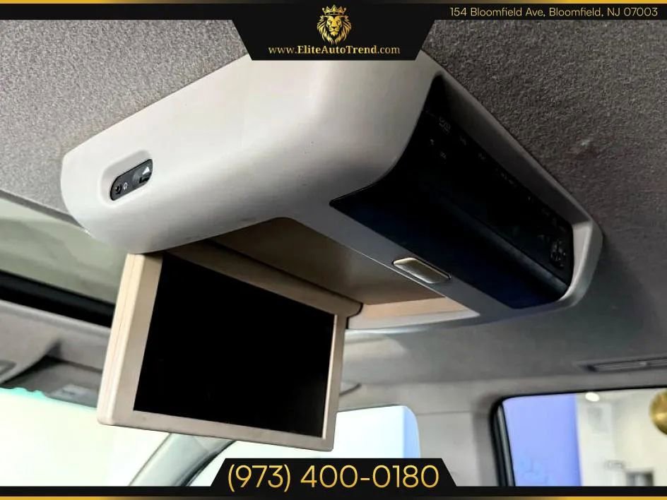 Used 2012 Toyota Highlander Limited w/ Tow Pkg image 28