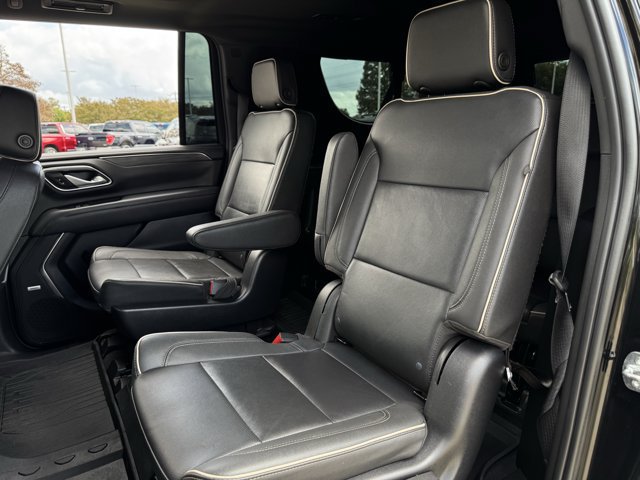 Used 2023 GMC Yukon XL SLT RWD image 29