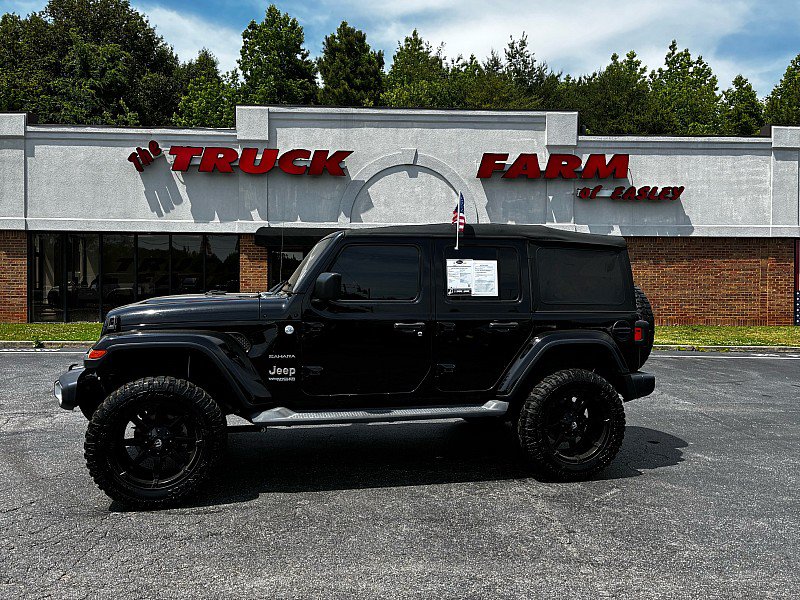 Used 2020 Jeep Wrangler Unlimited Sahara AWD/4WD image 3
