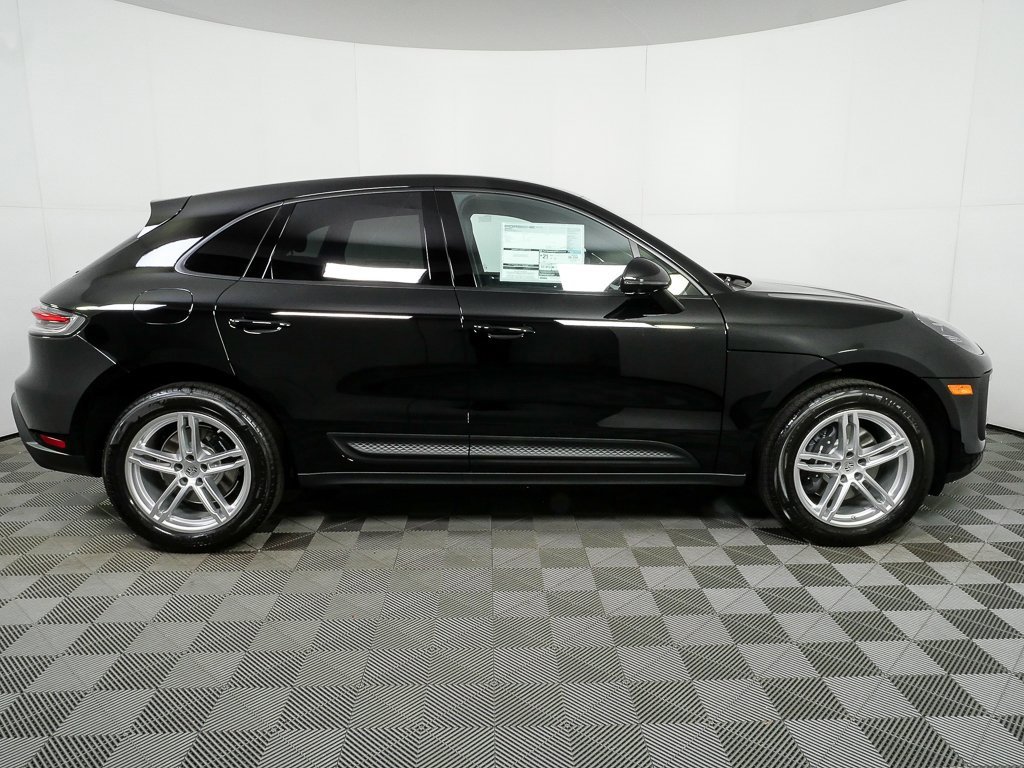 New 2026 Porsche Macan image 29