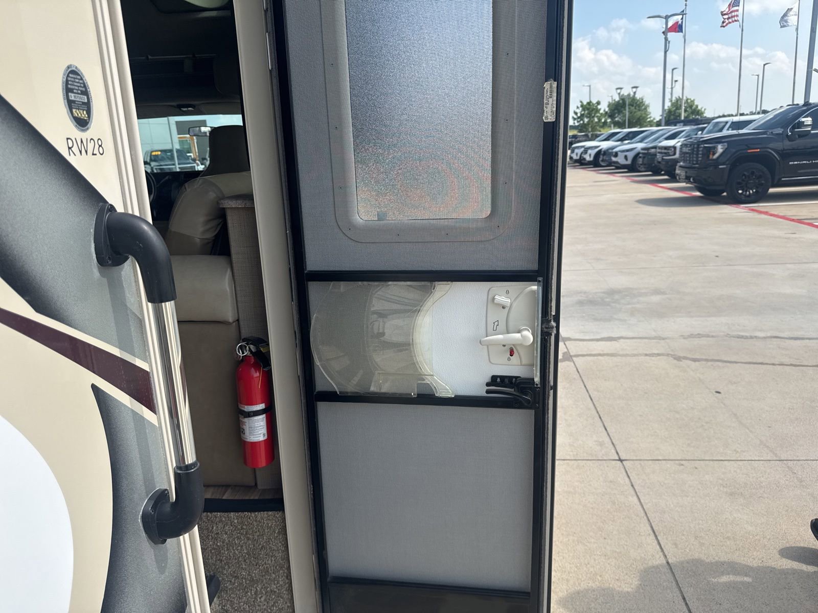 Used 2018 Ford E-450 and Econoline 450 Super Duty w/ Motorhome Prep Package RWD image 21