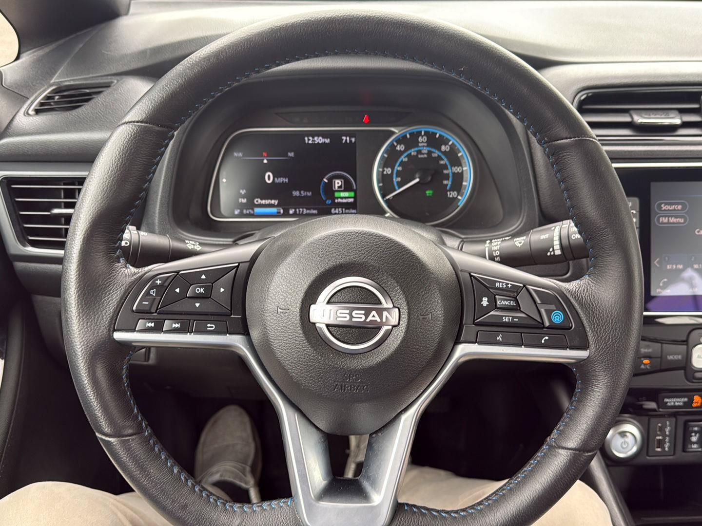 Certified 2025 Nissan Leaf SV Plus FWD image 20