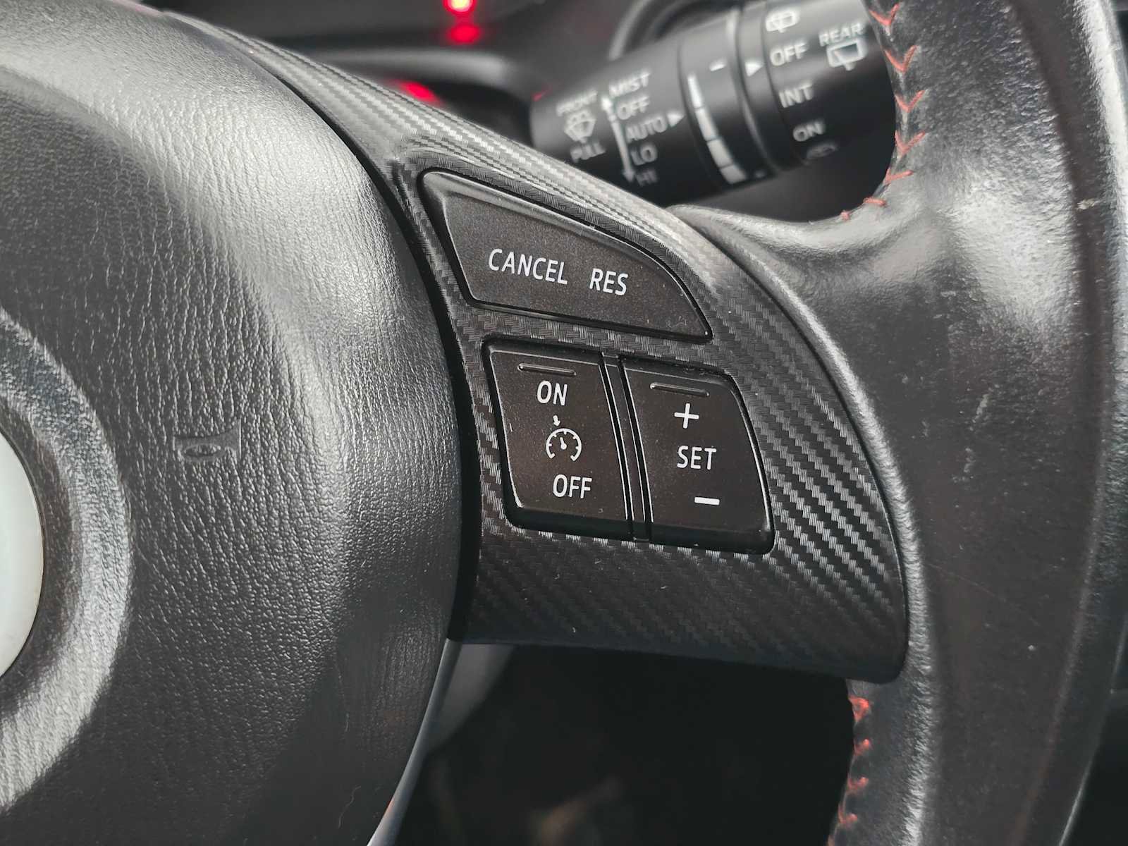 Used 2016 MAZDA MAZDA3 i Touring w/ Popular Equipment Package image 29