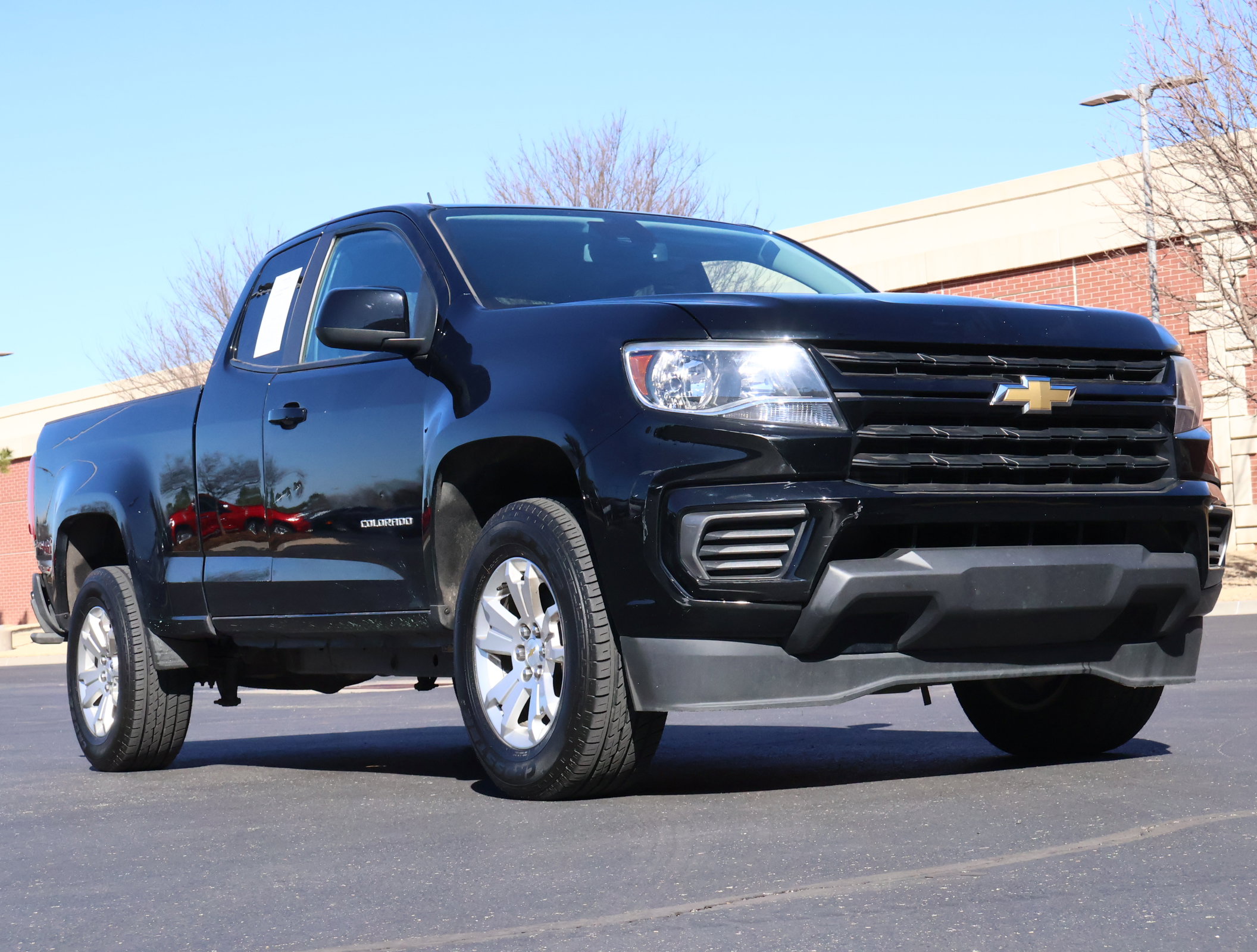 Used 2022 Chevrolet Colorado LT w/ Fleet Safety Package image 1