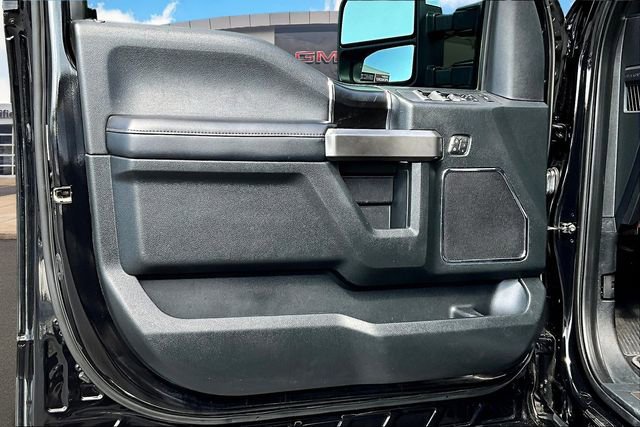 Used 2019 Ford F350 Platinum w/ Platinum Ultimate Package image 17