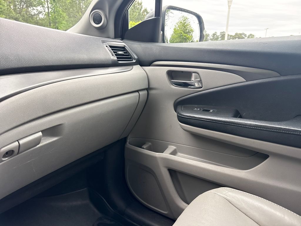 Used 2017 Honda Pilot EX-L image 17