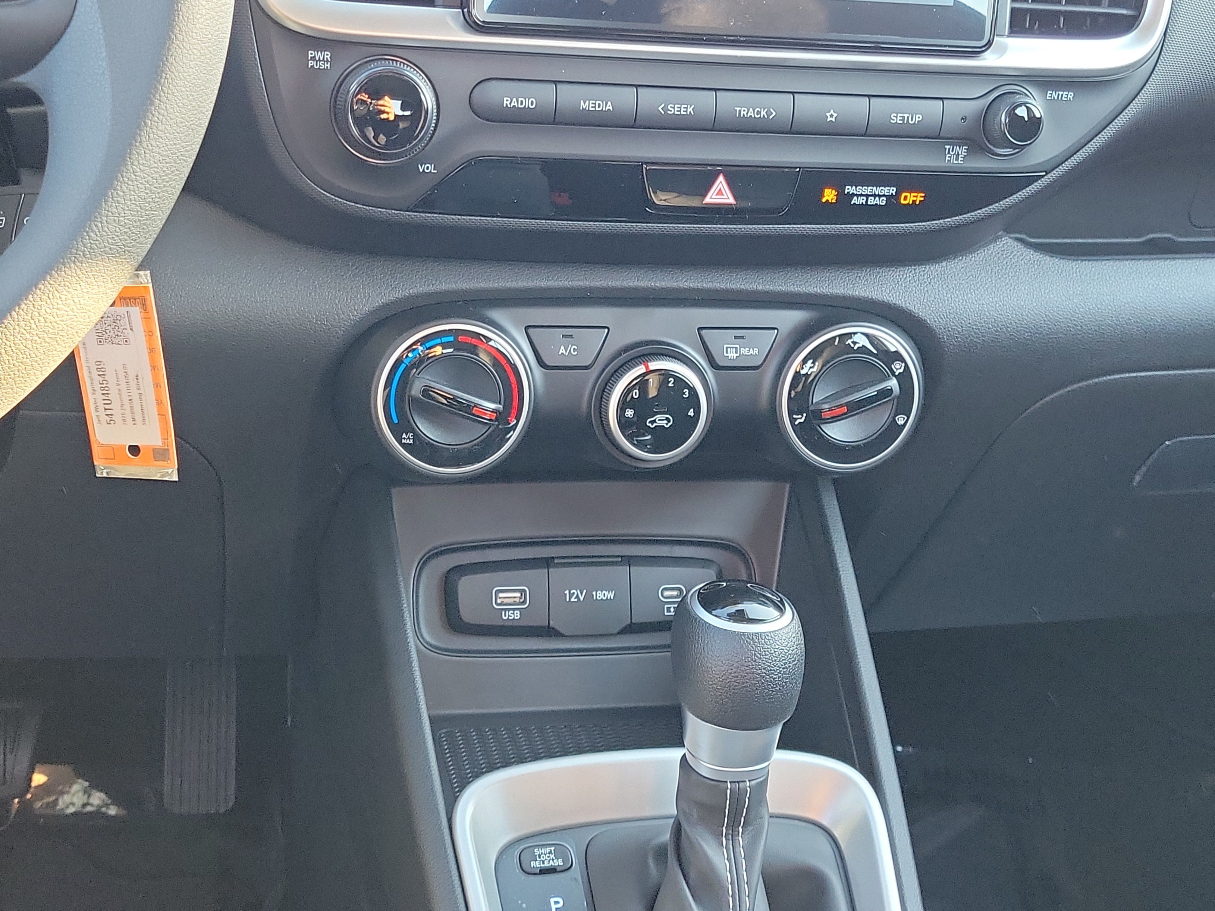New 2026 Hyundai Venue SE FWD image 11
