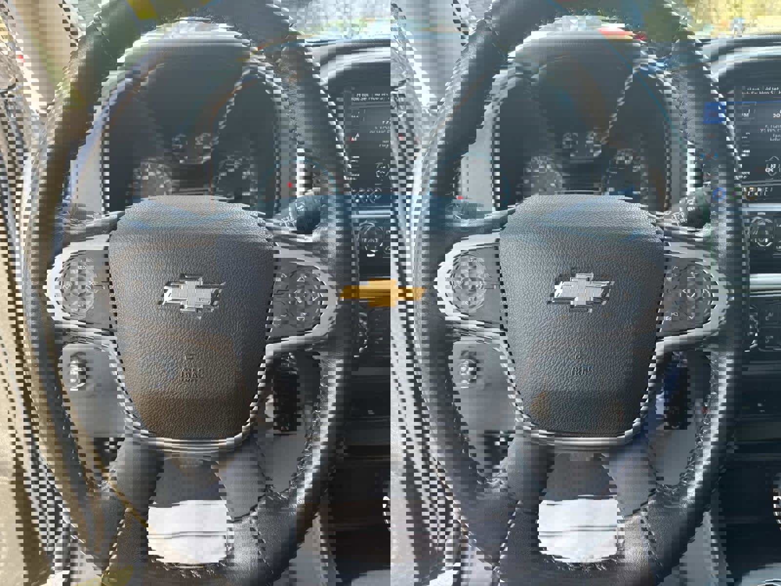 Used 2022 Chevrolet Colorado LT w/ LT Convenience Package image 28