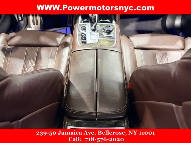 Used 2021 BMW 750i xDrive w/ Executive Package AWD/4WD image 37